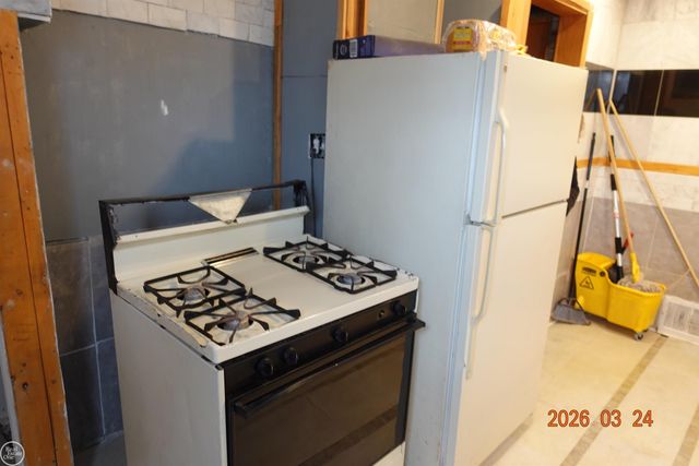 19200 Blackmoor Street, Detroit, MI 48234