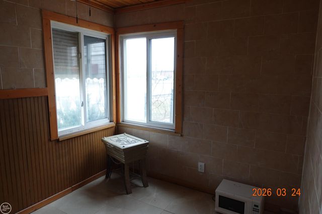 19200 Blackmoor Street, Detroit, MI 48234