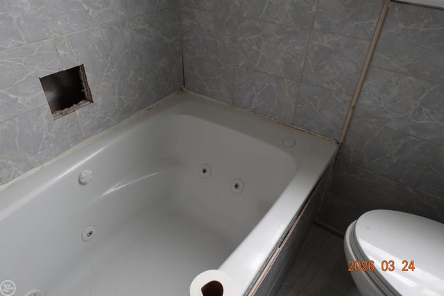 19200 Blackmoor Street, Detroit, MI 48234