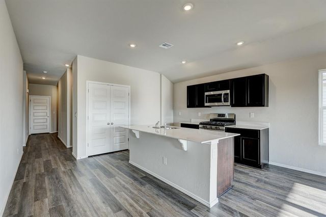 11832 Kameron Way, Yukon, OK 73099