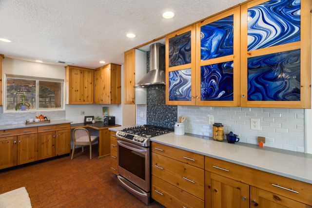 4 Camino Mesteno, Placitas, NM 87043