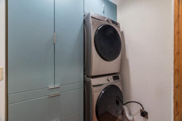 4 Camino Mesteno, Placitas, NM 87043