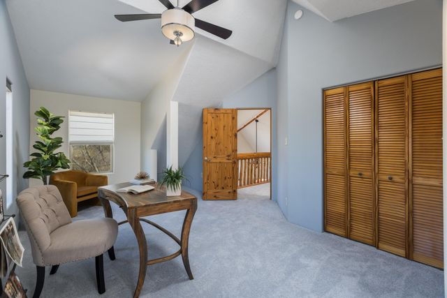 4 Camino Mesteno, Placitas, NM 87043