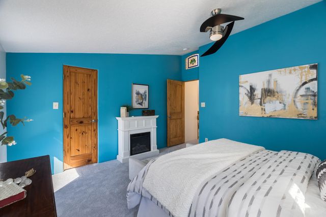 4 Camino Mesteno, Placitas, NM 87043