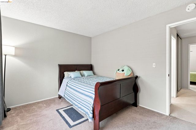 205 Del Valle Cir, El Sobrante, CA 94803