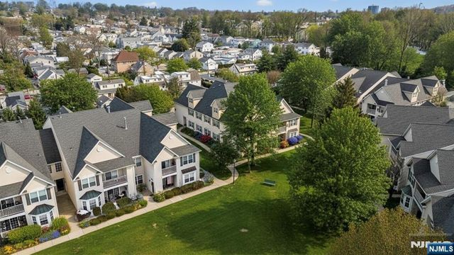 240 Cambridge Court, Clifton, NJ 07014