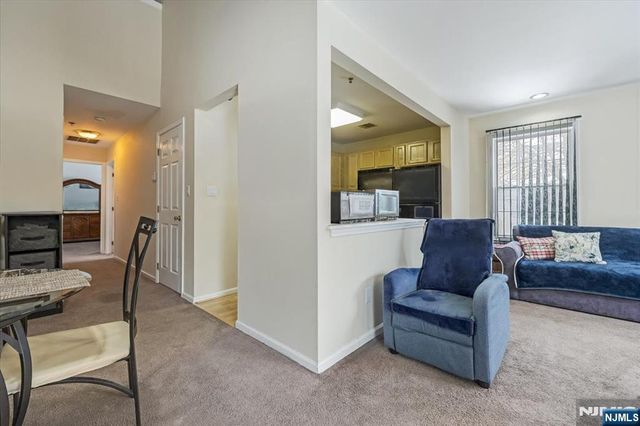 240 Cambridge Court, Clifton, NJ 07014
