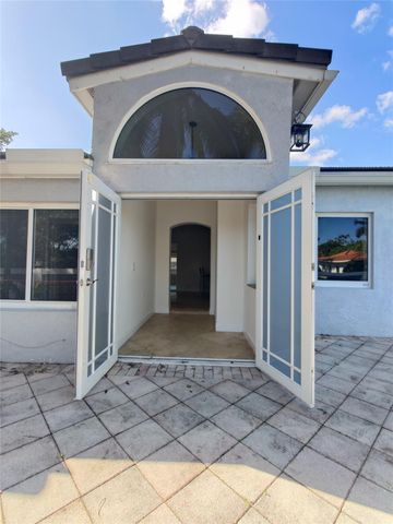 733 NE 18th Avenue, Fort Lauderdale, FL 33304