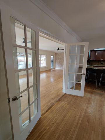 733 NE 18th Avenue, Fort Lauderdale, FL 33304