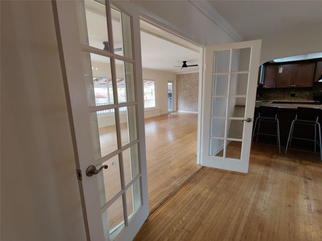 733 NE 18th Avenue, Fort Lauderdale, FL 33304