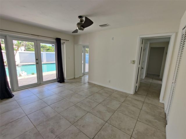 733 NE 18th Avenue, Fort Lauderdale, FL 33304