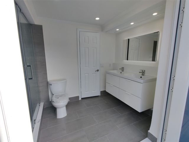 733 NE 18th Avenue, Fort Lauderdale, FL 33304