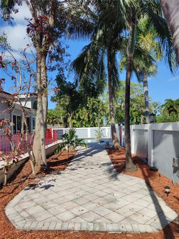 733 NE 18th Avenue, Fort Lauderdale, FL 33304