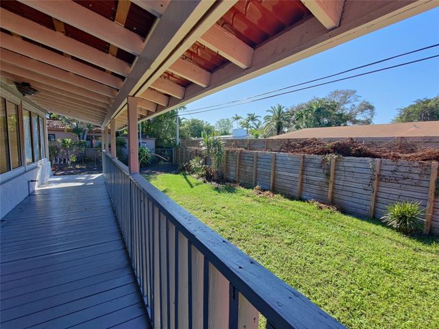 733 NE 18th Avenue, Fort Lauderdale, FL 33304