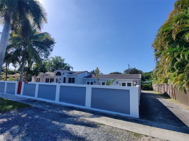 733 NE 18th Avenue, Fort Lauderdale, FL 33304