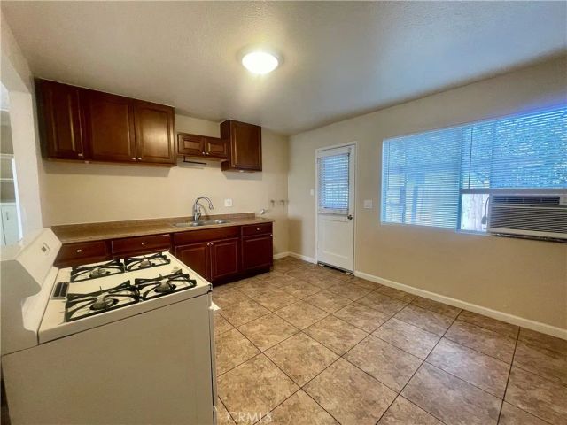 1004 E Nocta Street B, Ontario, CA 91764