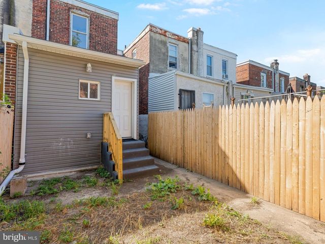 1097 MORTON ST, Camden, NJ 08104