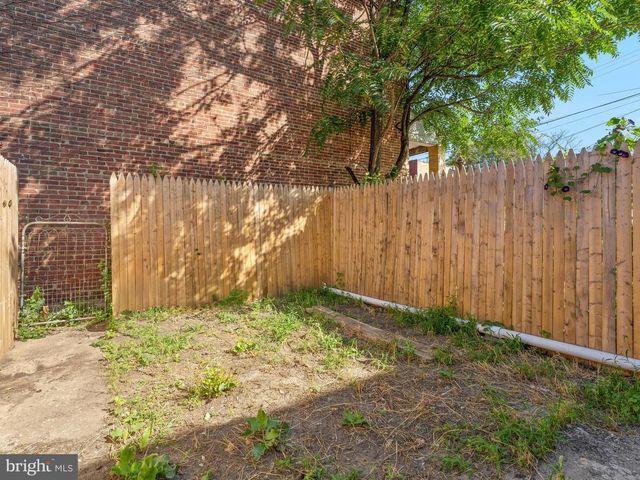 1097 MORTON ST, Camden, NJ 08104