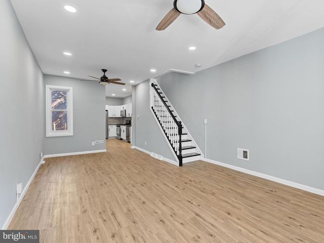 1097 MORTON ST, Camden, NJ 08104