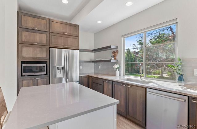 15525 W La Salle Avenue, Lakewood, CO 80228