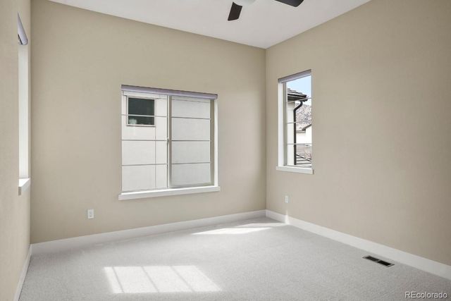 15525 W La Salle Avenue, Lakewood, CO 80228