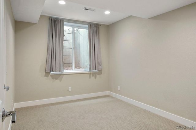 15525 W La Salle Avenue, Lakewood, CO 80228