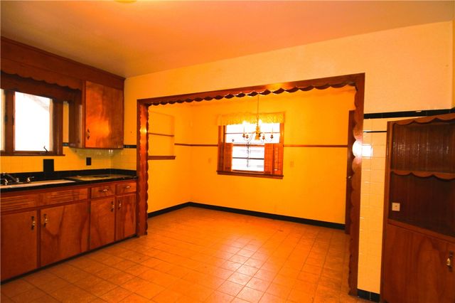 381 McNaughton Street, Rochester, NY 14606