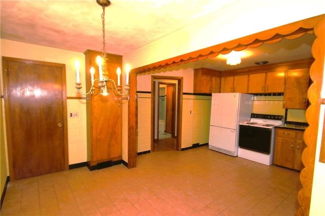 381 McNaughton Street, Rochester, NY 14606