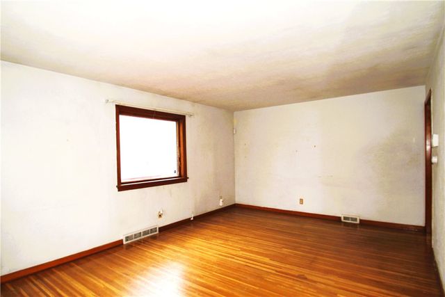 381 McNaughton Street, Rochester, NY 14606