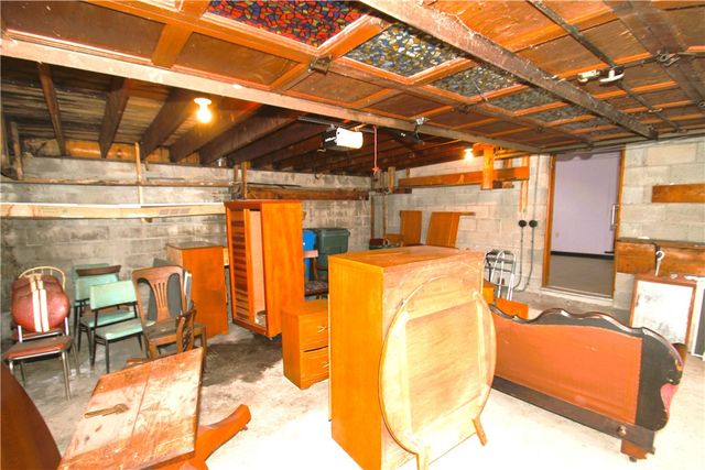 381 McNaughton Street, Rochester, NY 14606