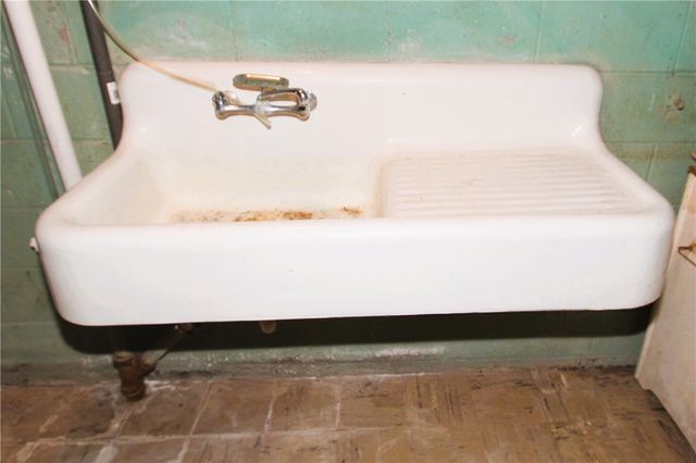 381 McNaughton Street, Rochester, NY 14606