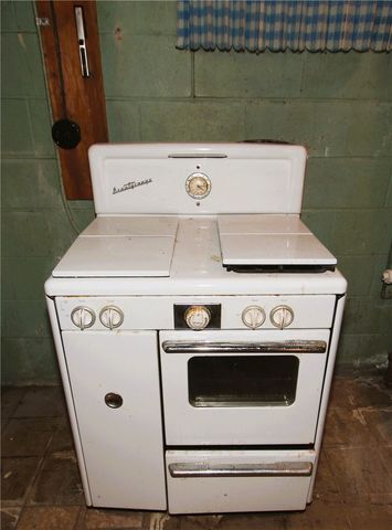 381 McNaughton Street, Rochester, NY 14606