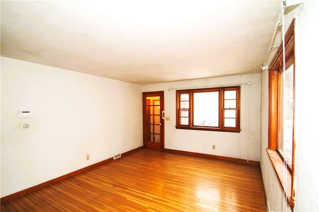 381 McNaughton Street, Rochester, NY 14606