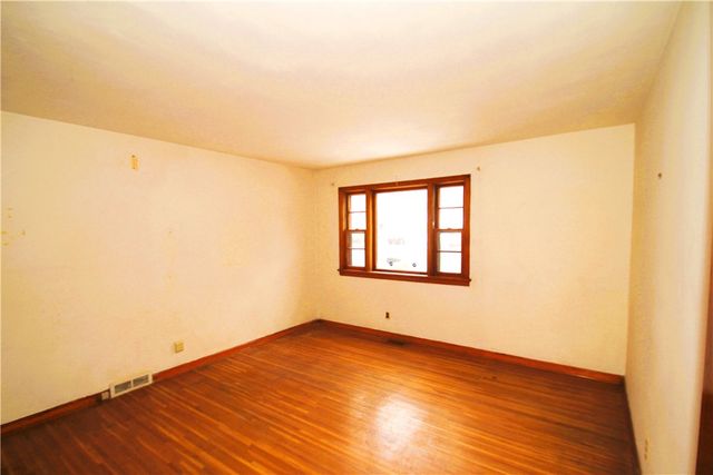 381 McNaughton Street, Rochester, NY 14606