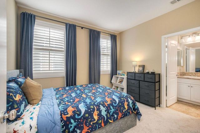 1241 Breakaway Dr, Oceanside, CA 92057