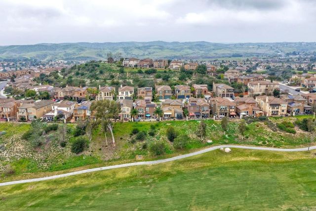 1241 Breakaway Dr, Oceanside, CA 92057