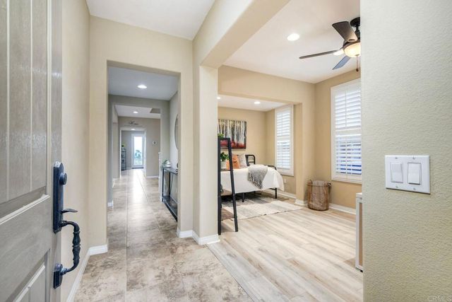 1241 Breakaway Dr, Oceanside, CA 92057