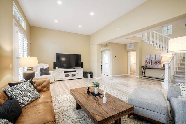 1241 Breakaway Dr, Oceanside, CA 92057