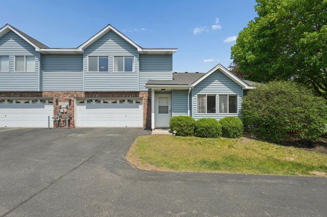 6 Oak Road B, Circle Pines, MN 55014
