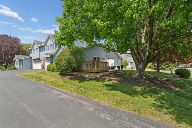 6 Oak Road B, Circle Pines, MN 55014