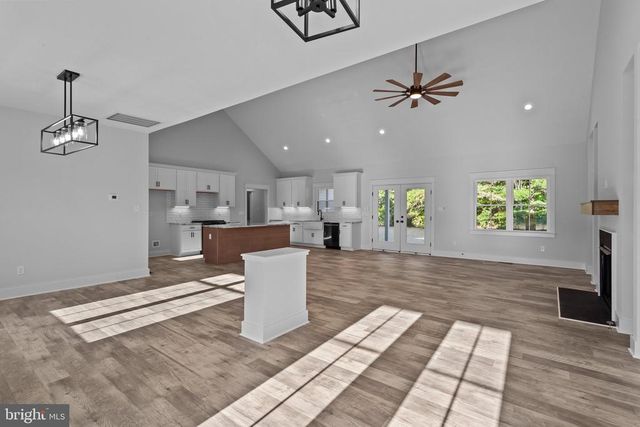 57 LIGHTHOUSE DR, Bumpass, VA 23024