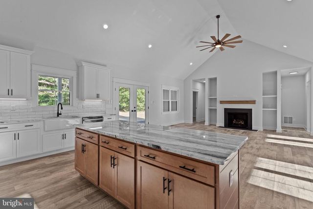 57 LIGHTHOUSE DR, Bumpass, VA 23024