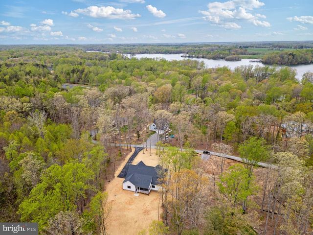 57 LIGHTHOUSE DR, Bumpass, VA 23024