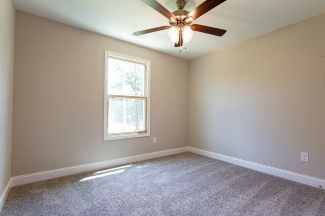 551 Charleston Cove Way, Clarksville, TN 37043