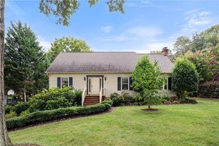 4121 Allistair Road, Winston-salem, NC 27104