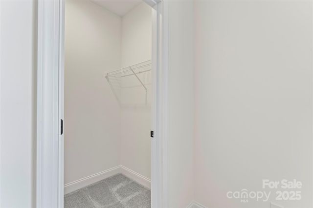 113 E Edinburgh Court, Statesville, NC 28625