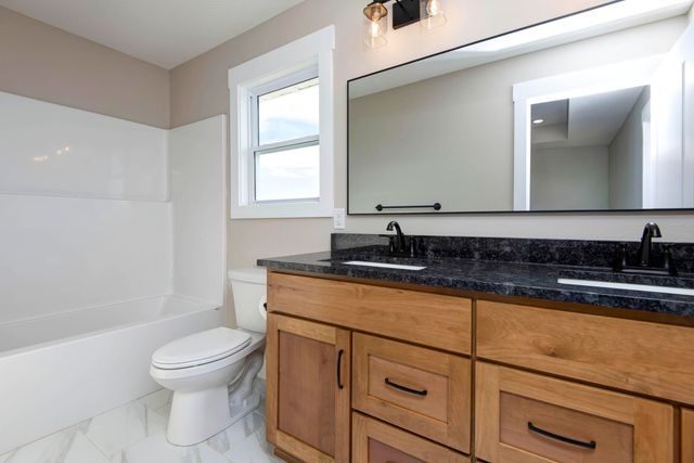 233 Bruce Drive, Seymour, MO 65746