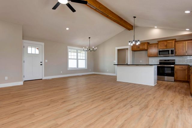 233 Bruce Drive, Seymour, MO 65746