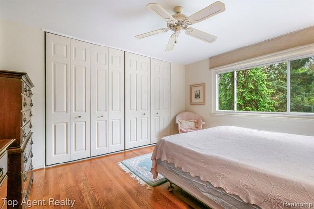 1200 Trailwood Path, Bloomfield Hills, MI 48301