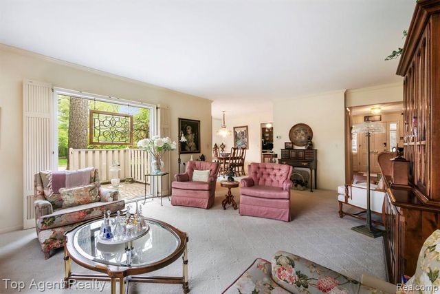 1200 Trailwood Path, Bloomfield Hills, MI 48301